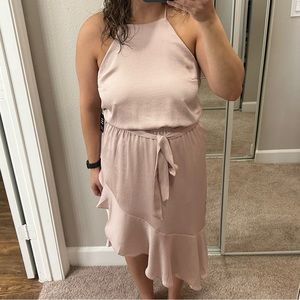 NWT Light Pink Express Midi Dress, Size: L